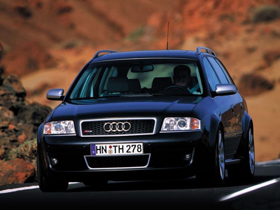  Audi RS6 Avant (4B, C5) 2002 года  (фото 8 из 19)